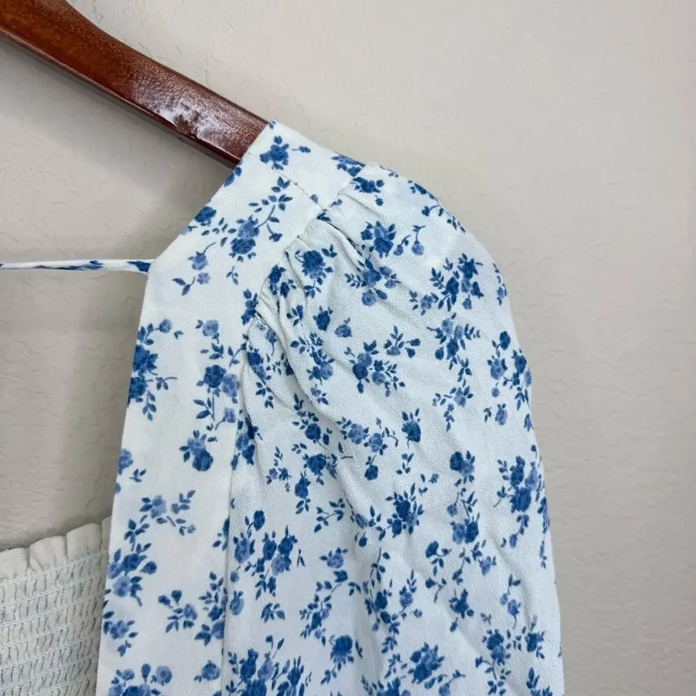 REFORMATION Braelyn Top Blue White Smocked Floral Pull On Spring Women’s Sz L